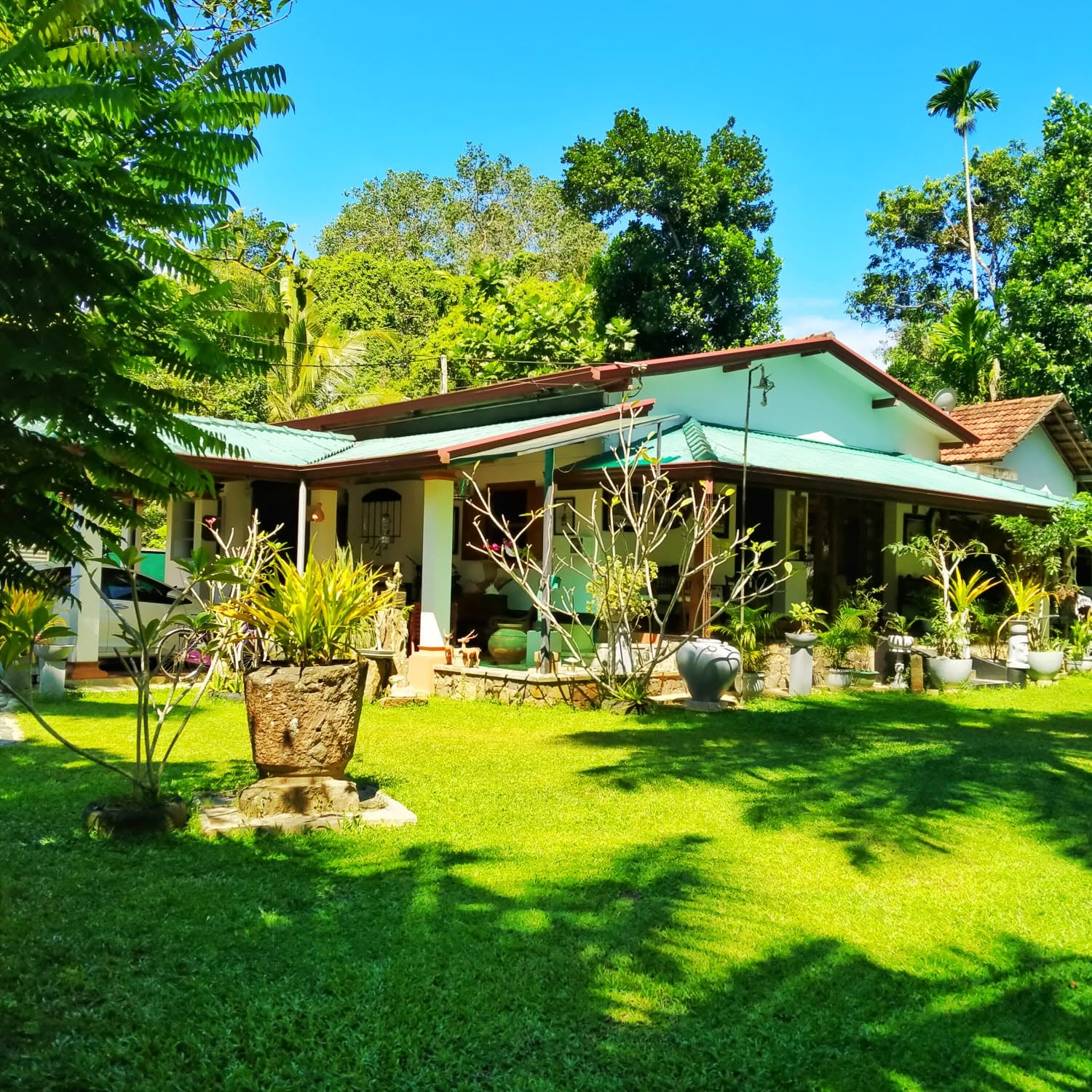 Regina Villa Garden View